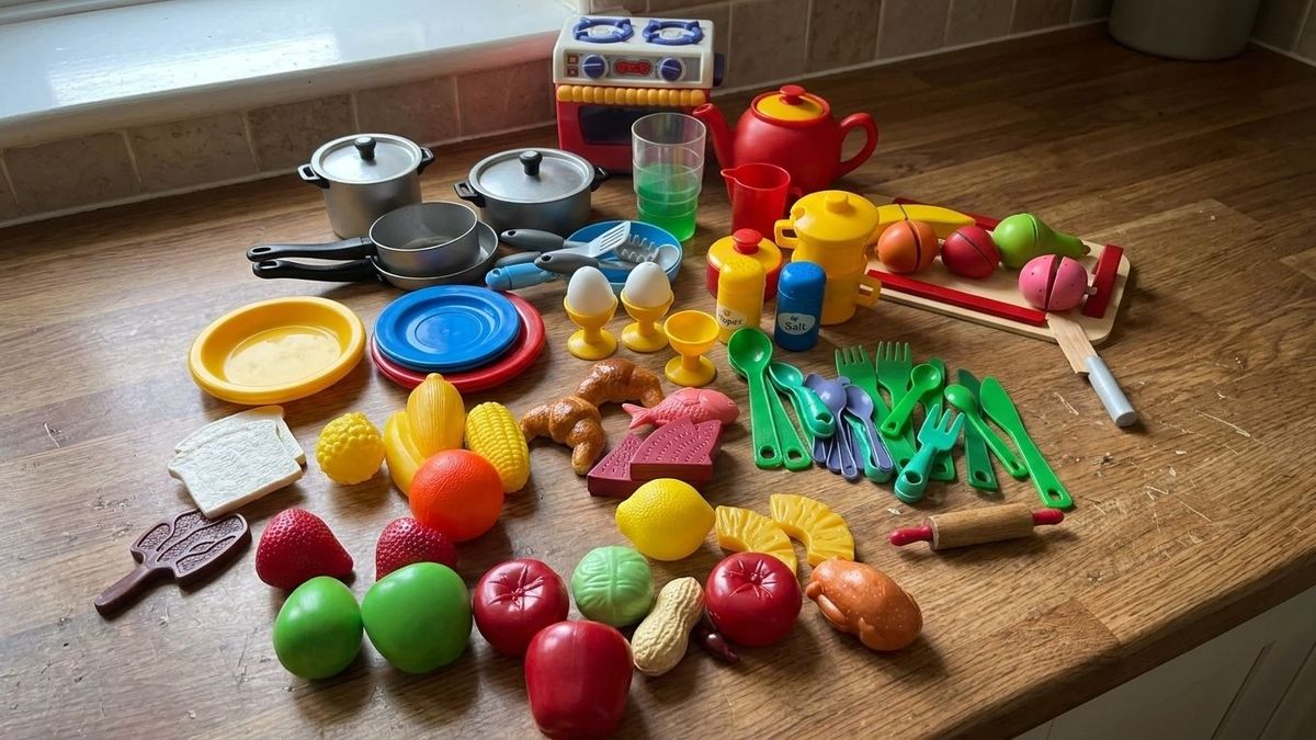 Das beste Spielgeschirr für die Kinderküche - © dadslife.de