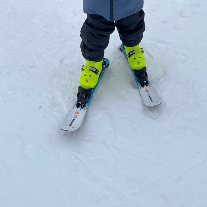 Der beste Ski für Kinder im Test - © Christian Eberle-Abasolo / dadslife.de