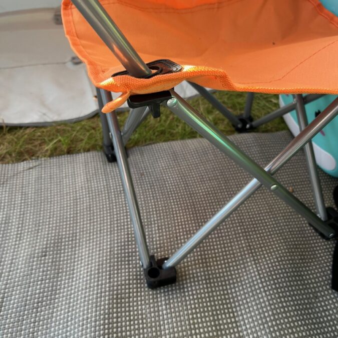 Die besten Kinder-Campingstühle im Test - © Christian Eberle-Abasolo / dadslife.at