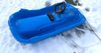 Die besten Kunststoff-Kinderschlitten –  © Christian Eberle-Abasolo / dadslife.at