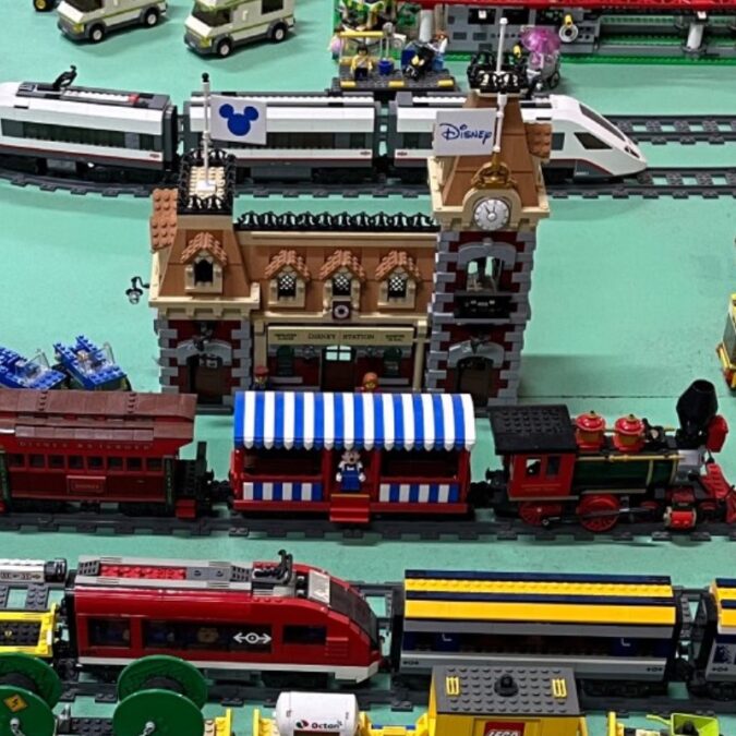 Die besten LEGO Bahnhöfe im Test - © Christian Eberle-Abasolo / dadslife.de