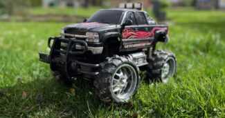 Die besten ferngesteuerten Monster Trucks für Kinder - © Christian Eberle-Abasolo / dadslife.at
